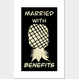 Elegant yet simple pineapple - Married witth benefits Posters and Art